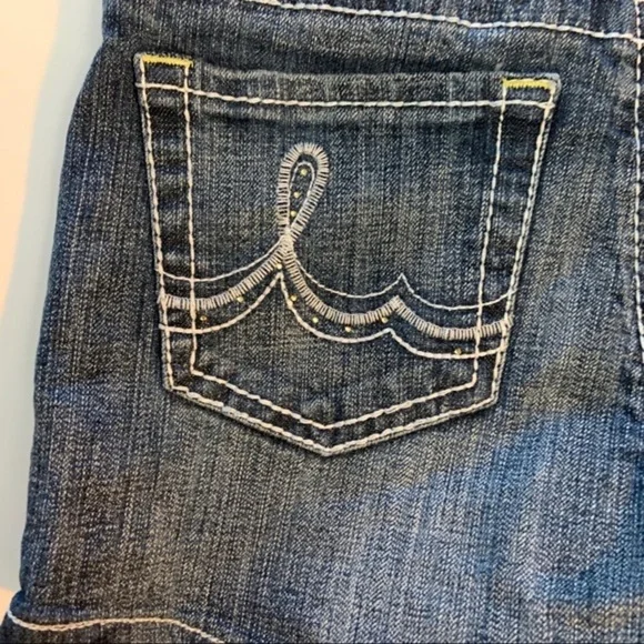 BU Malibu & IT Junior Denim Jean Shorts Size 1/2 - Picture 6 of 14